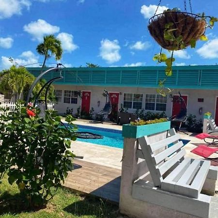 Georges Royal Inn Frederiksted Εξωτερικό φωτογραφία